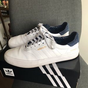Adidas 3MC sneakers (7.5M 8.5W US)
